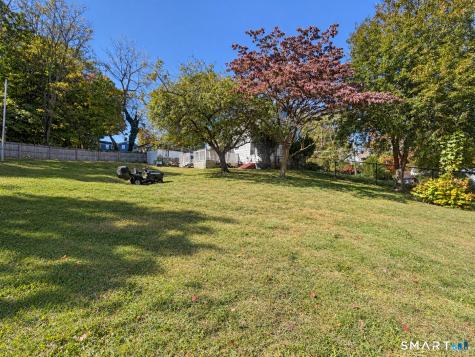 17 Hill Street Milford CT 06460