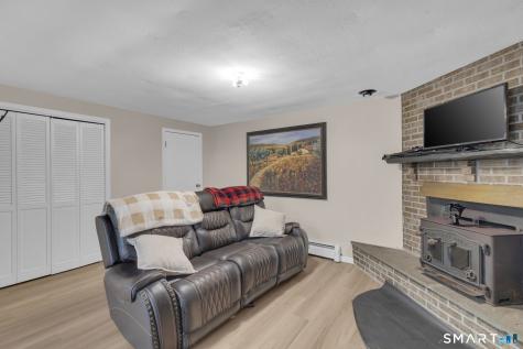 41 Elbow Hill Road Brookfield CT 06804