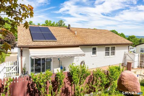 160 Cimarron Road Middletown CT 06457