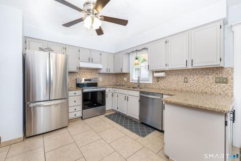 160 Cimarron Road Middletown CT 06457