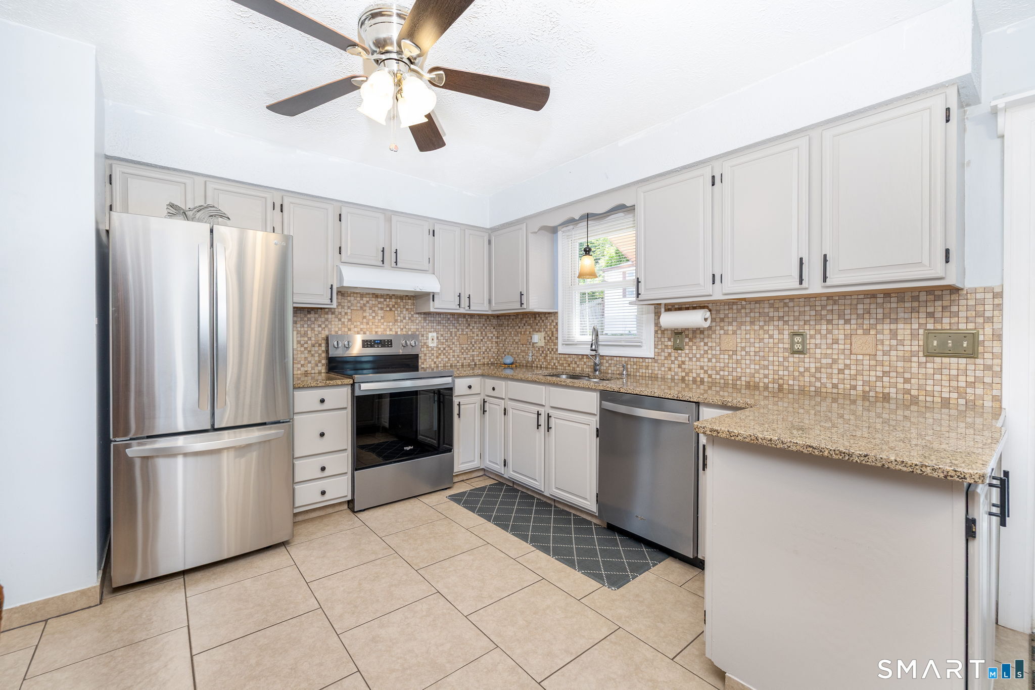 160 Cimarron Road Middletown CT 06457