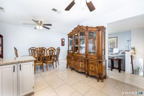 160 Cimarron Road Middletown CT 06457