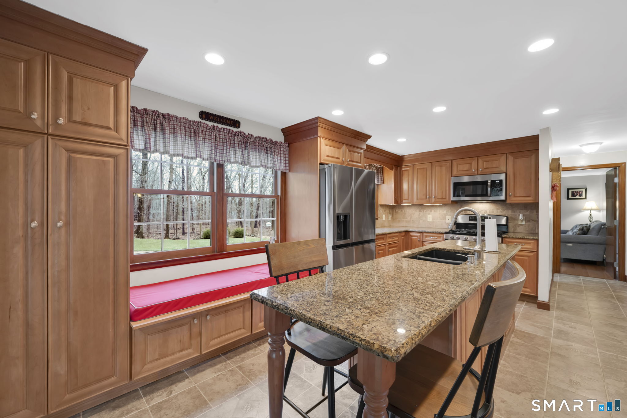 46 Riverside Drive South Windsor CT 06074