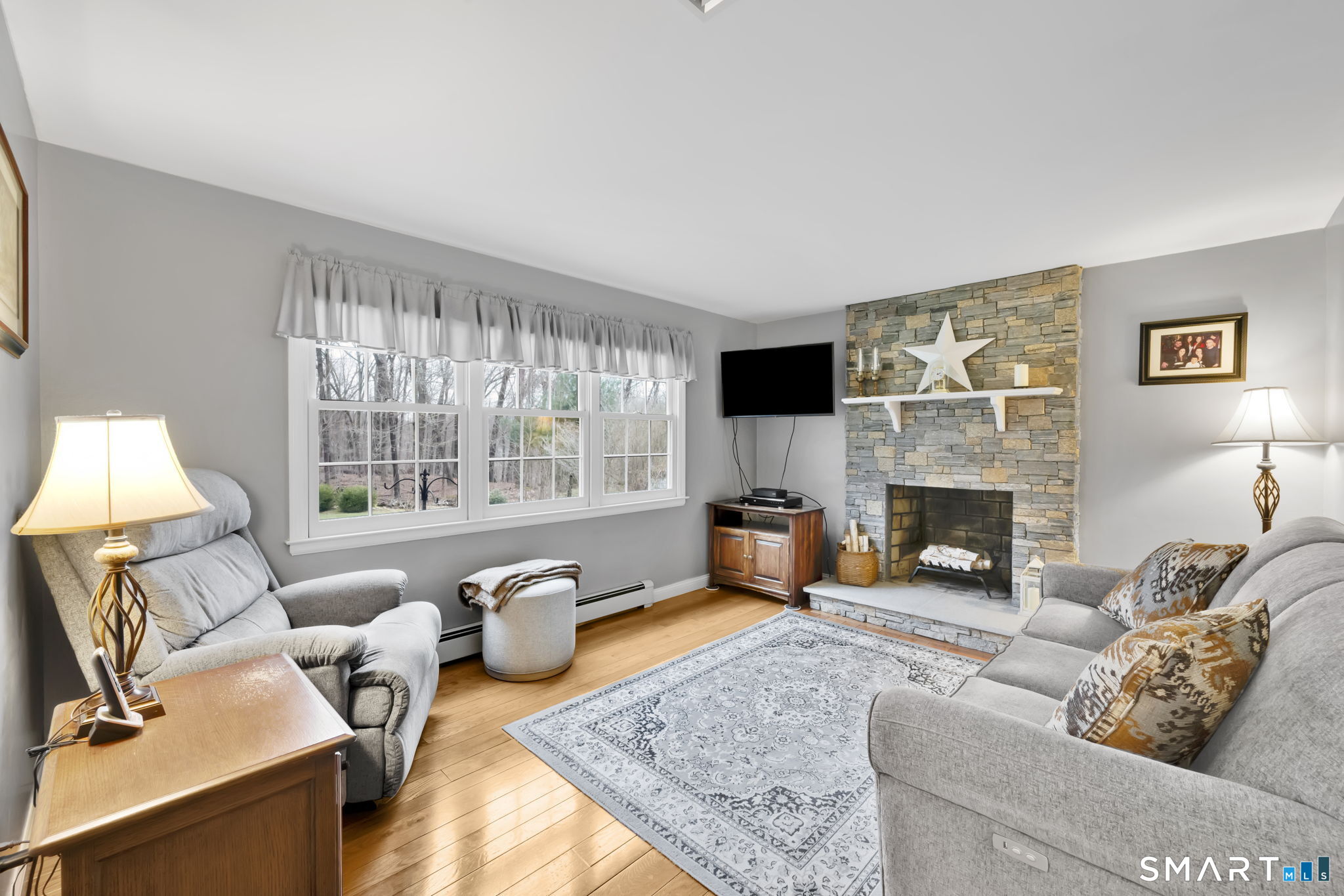 46 Riverside Drive South Windsor CT 06074