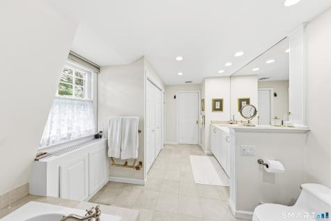 50 Brookbend Road Fairfield CT 06824