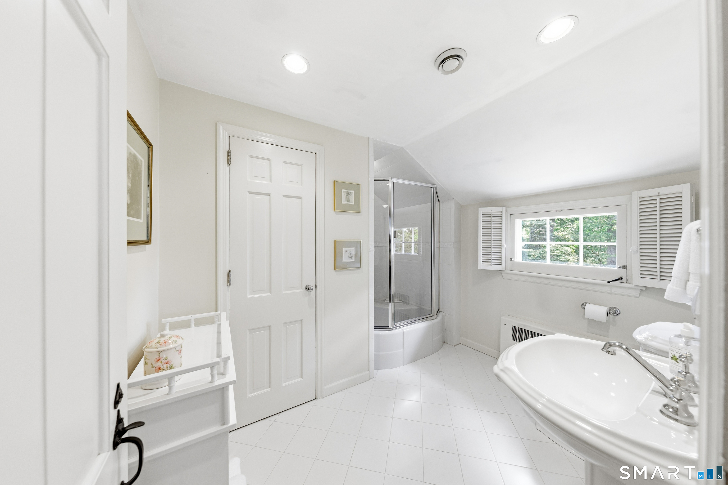 50 Brookbend Road Fairfield CT 06824