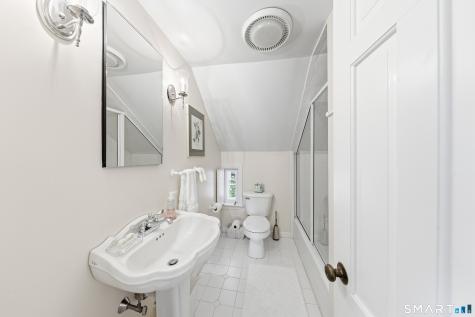 50 Brookbend Road Fairfield CT 06824