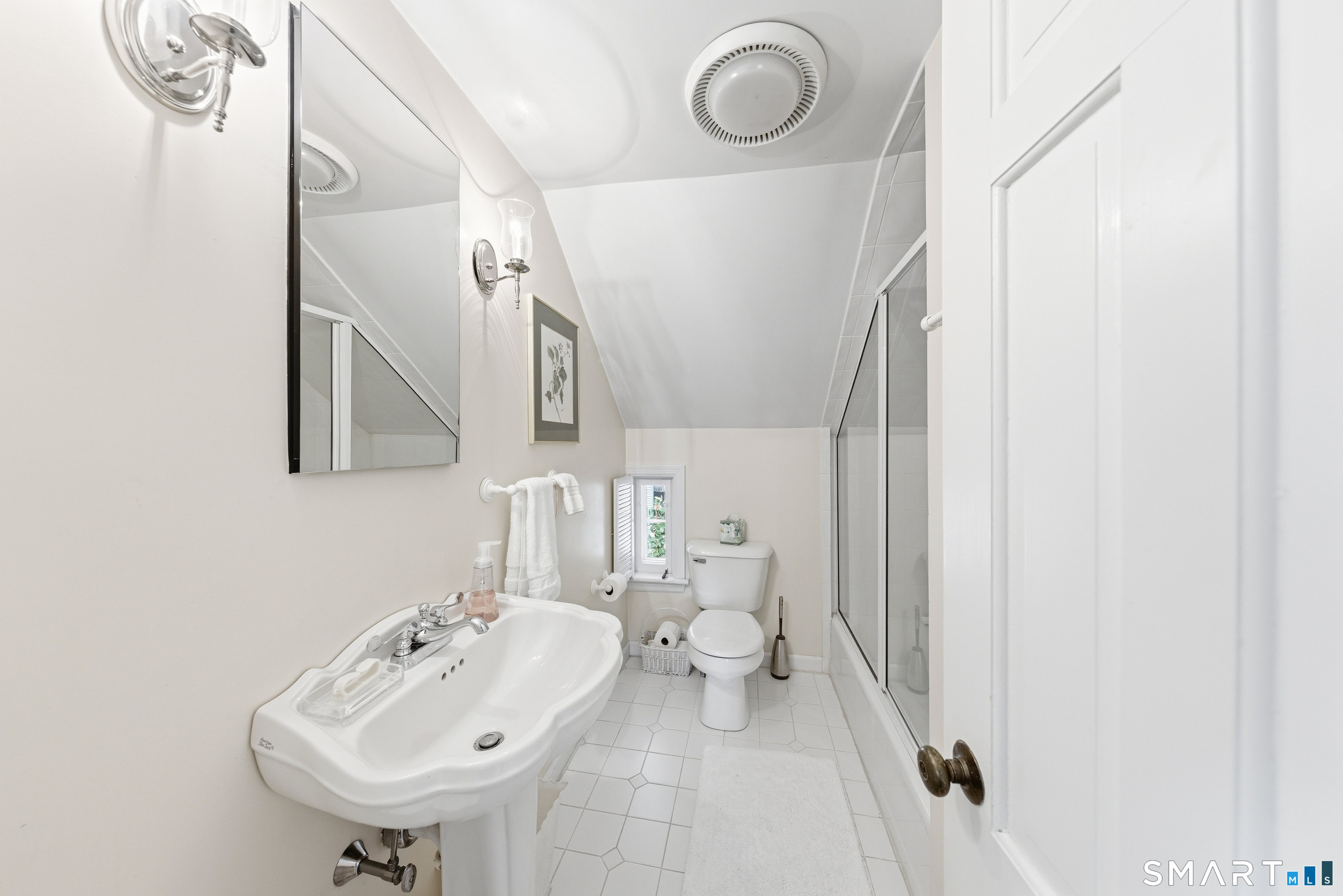 50 Brookbend Road Fairfield CT 06824