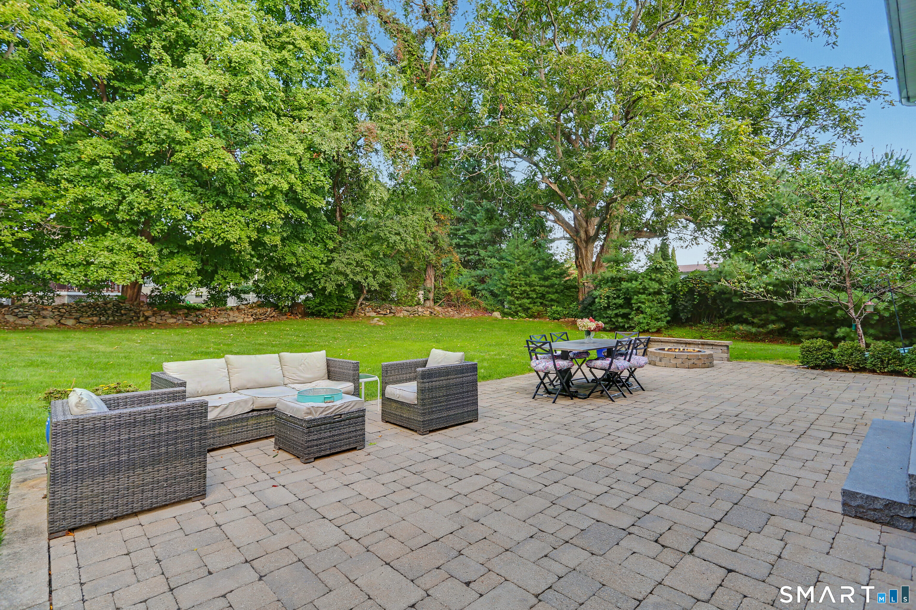 218 Stonehouse Road Trumbull CT 06611
