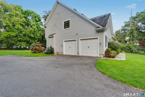 218 Stonehouse Road Trumbull CT 06611