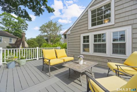 39 Prospect Street Essex CT 06426