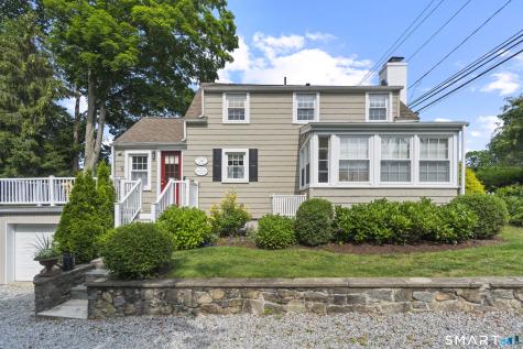 39 Prospect Street Essex CT 06426