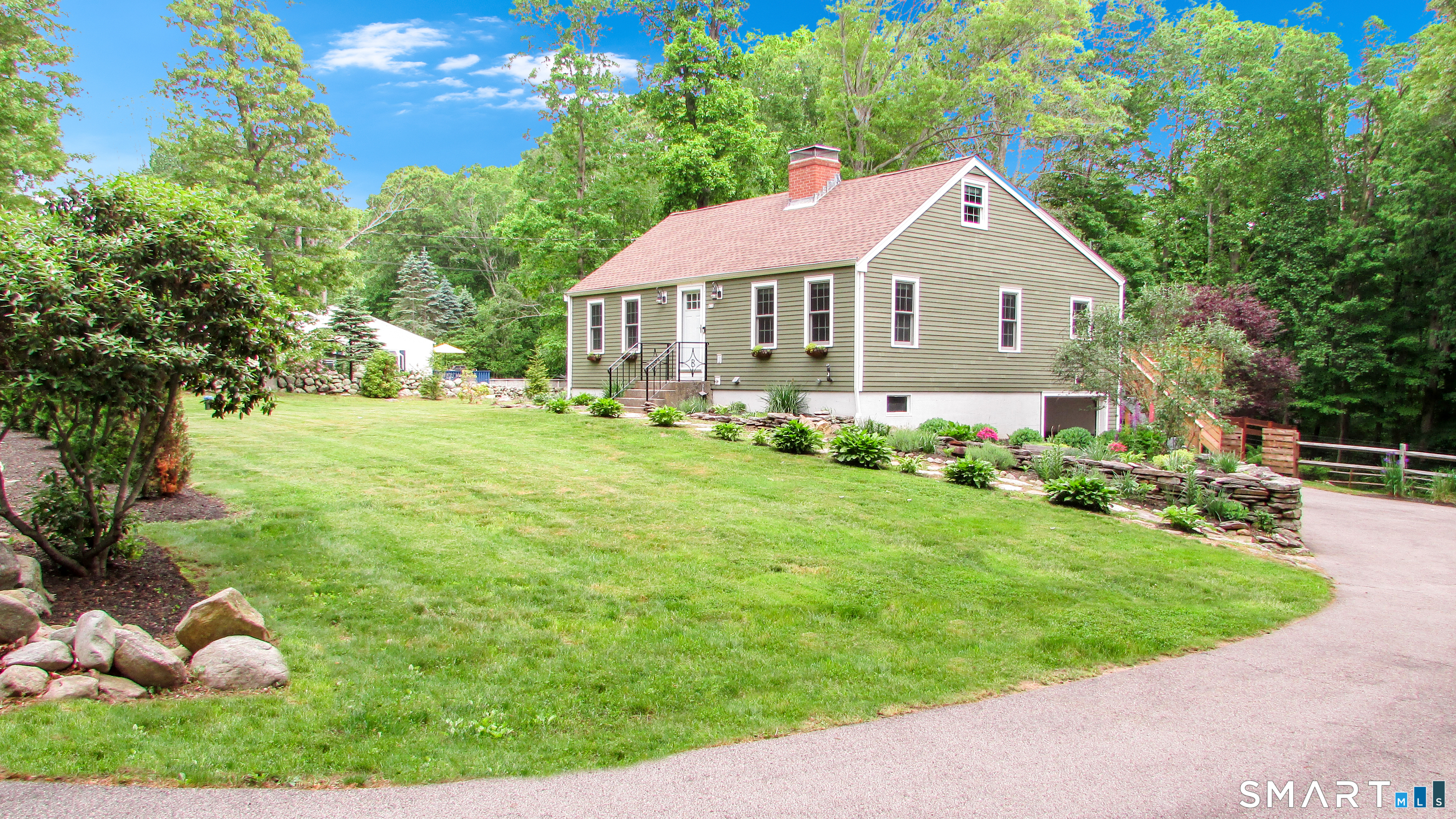 410 Pumpkin Hill Road Ledyard CT 06339