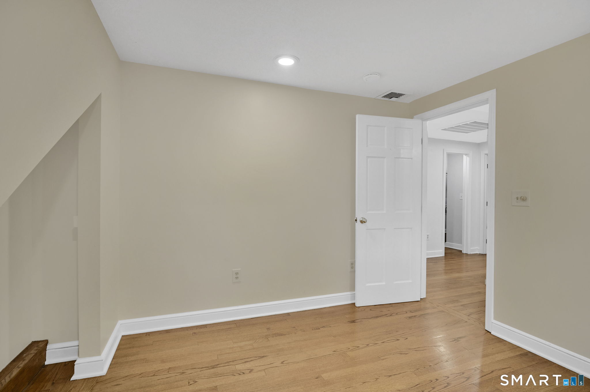 35 South Road Enfield CT 06082