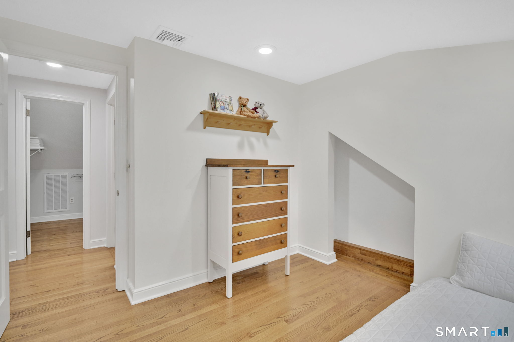 35 South Road Enfield CT 06082