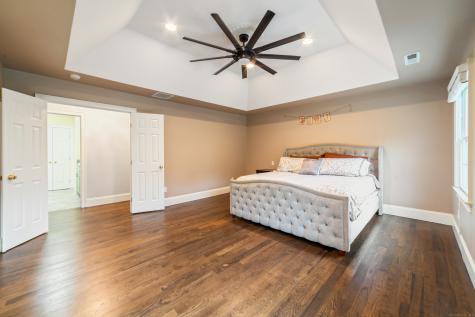 4 Wentworth Drive Newtown CT 06470