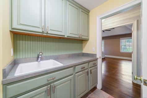 4 Wentworth Drive Newtown CT 06470