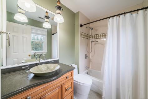 4 Wentworth Drive Newtown CT 06470