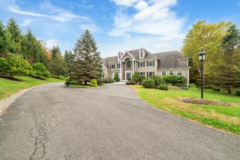 4 Wentworth Drive Newtown CT 06470