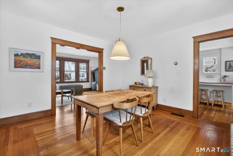 73 Woodlawn Street Hamden CT 06517