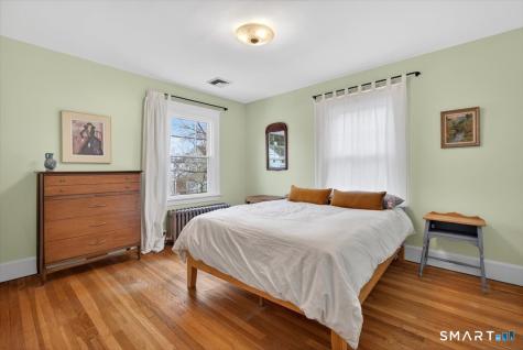 73 Woodlawn Street Hamden CT 06517