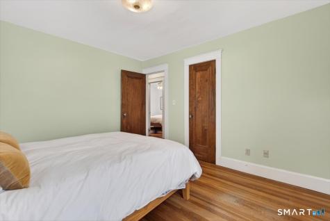 73 Woodlawn Street Hamden CT 06517