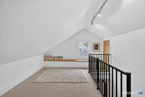 73 Woodlawn Street Hamden CT 06517