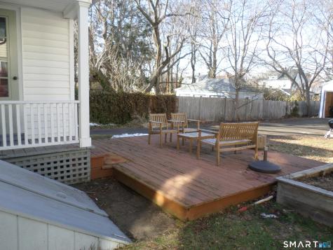 73 Woodlawn Street Hamden CT 06517