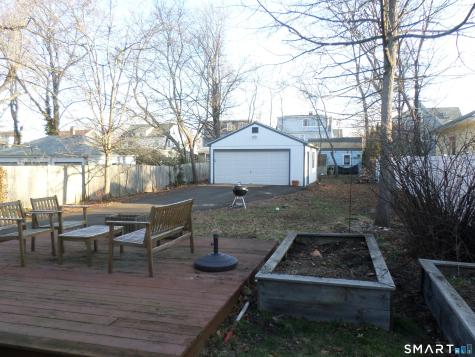 73 Woodlawn Street Hamden CT 06517