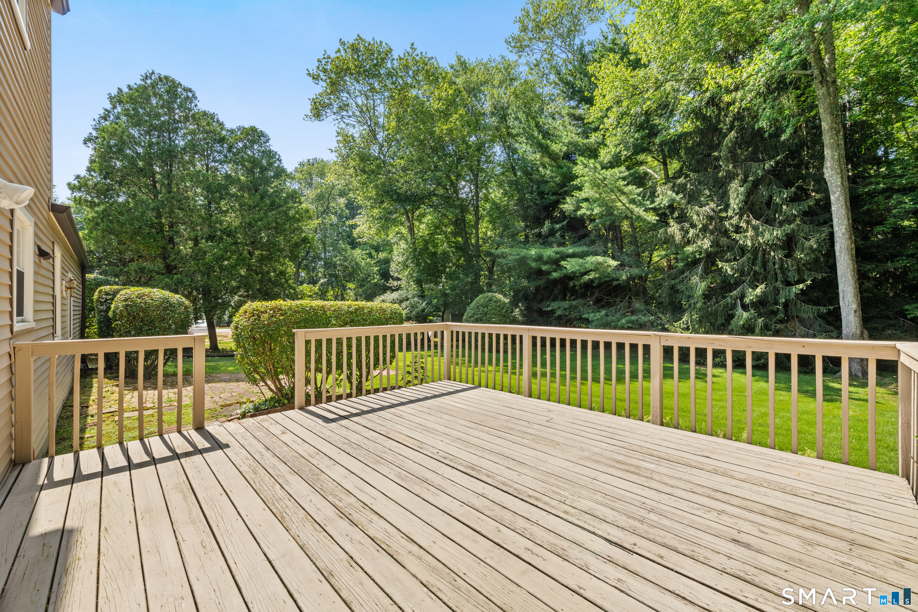 264 Skyview Drive Stamford CT 06902