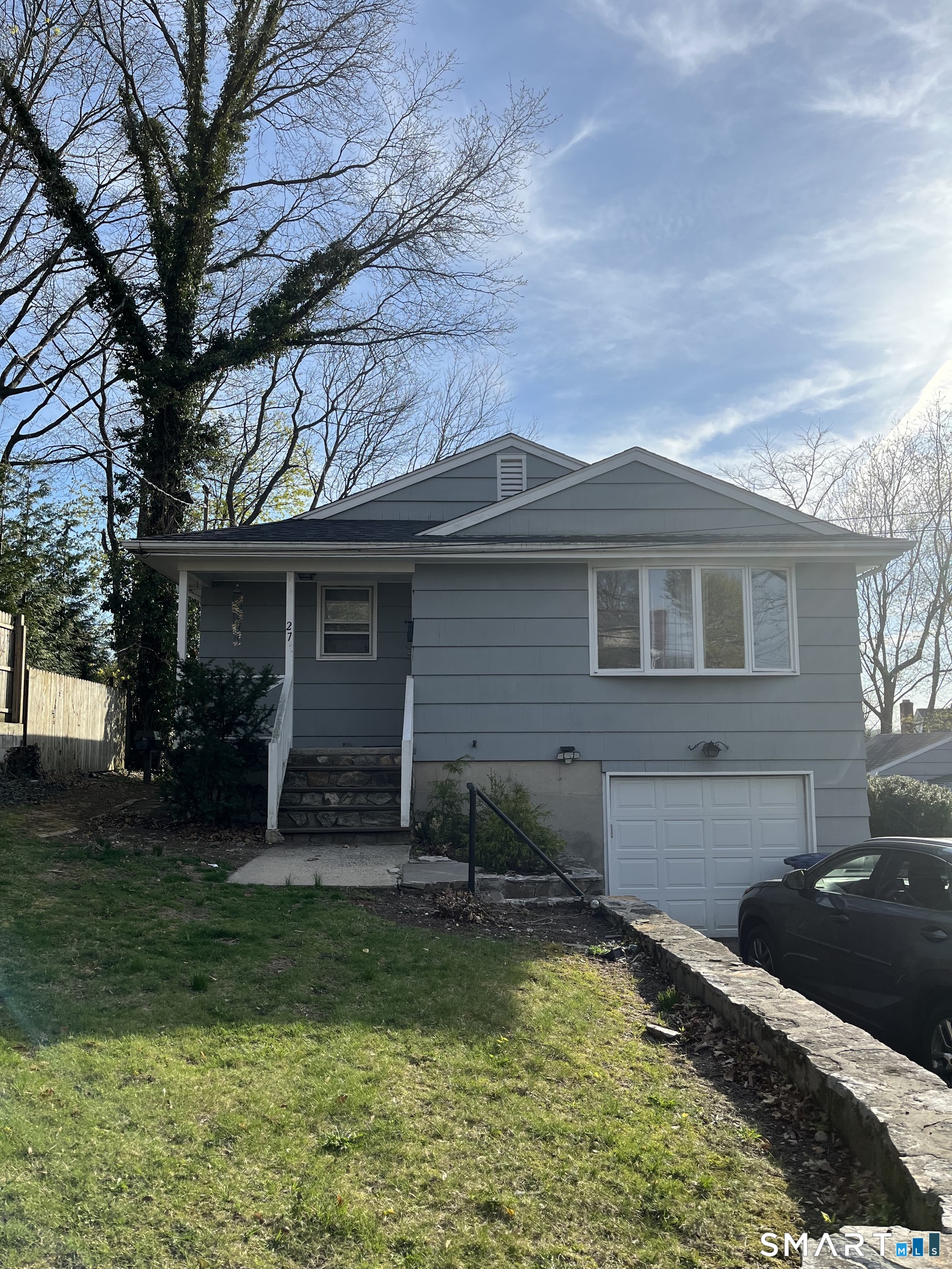 27 Plateau Avenue Bridgeport CT 06606