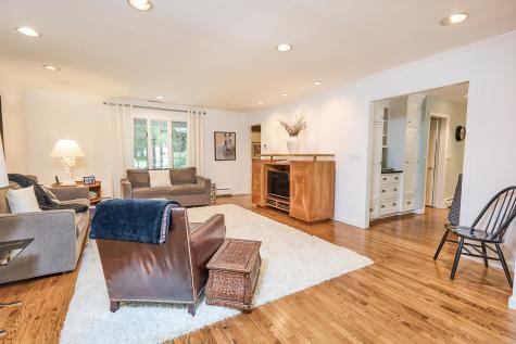 42 Trails End Road Weston CT 06883