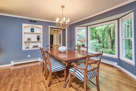 42 Trails End Road Weston CT 06883