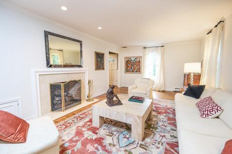 42 Trails End Road Weston CT 06883