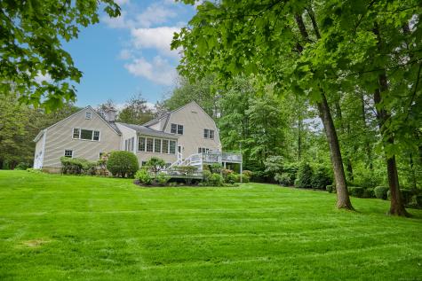 42 Trails End Road Weston CT 06883