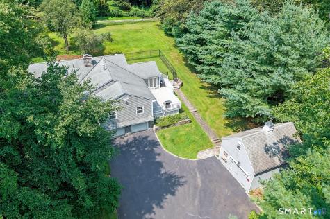570 Burr Street Fairfield CT 06824