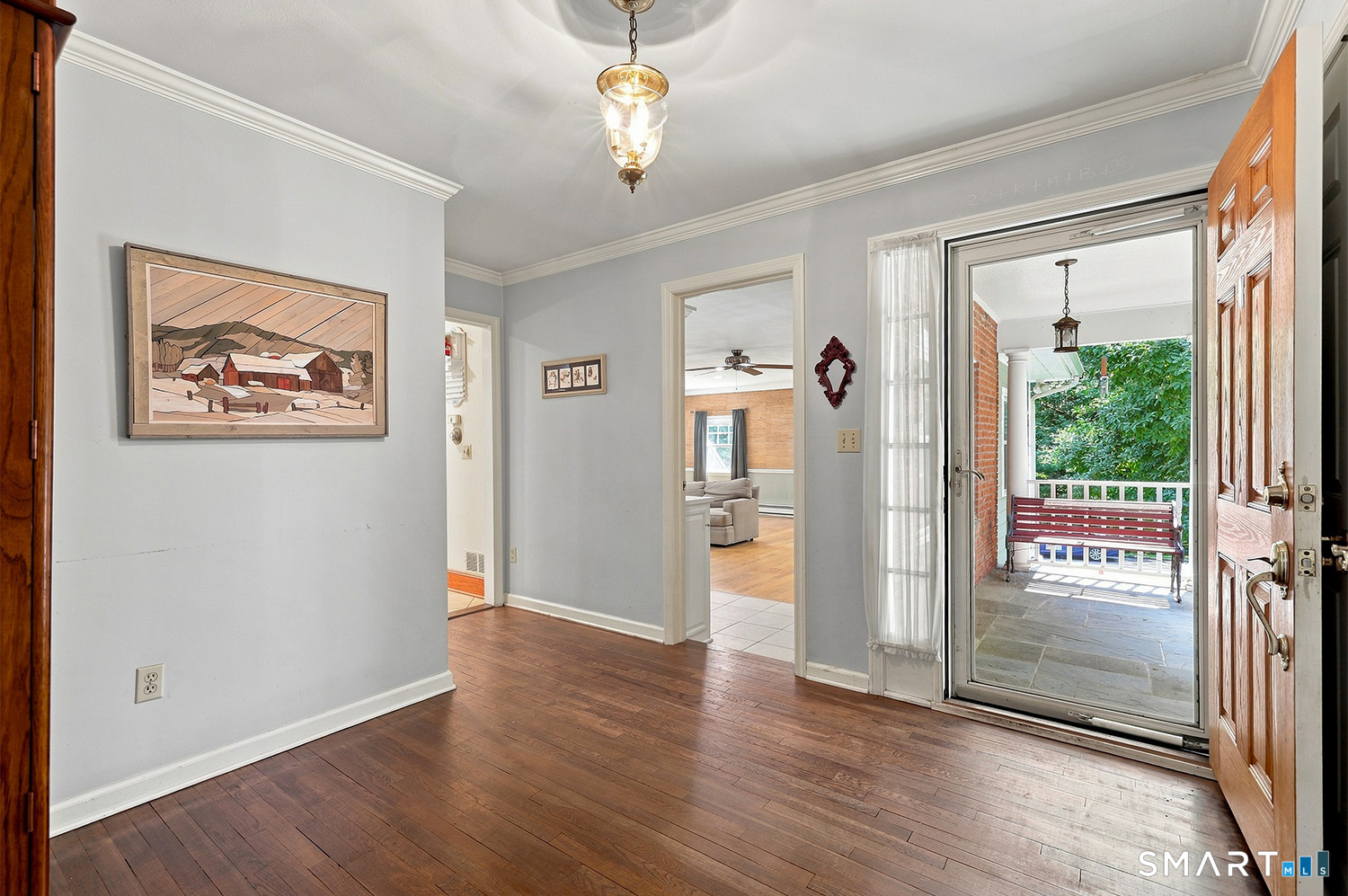 570 Burr Street Fairfield CT 06824