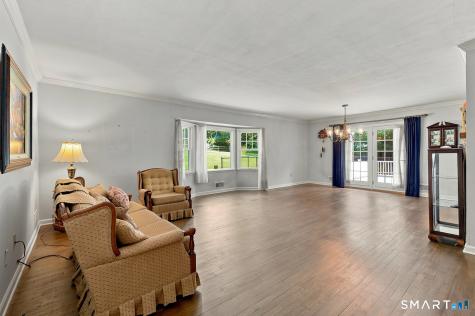 570 Burr Street Fairfield CT 06824