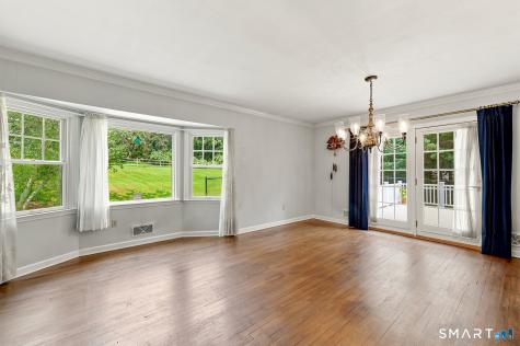 570 Burr Street Fairfield CT 06824