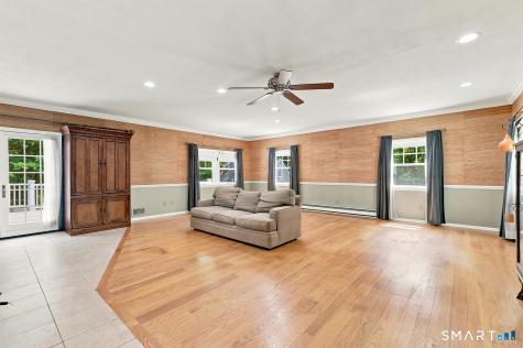 570 Burr Street Fairfield CT 06824
