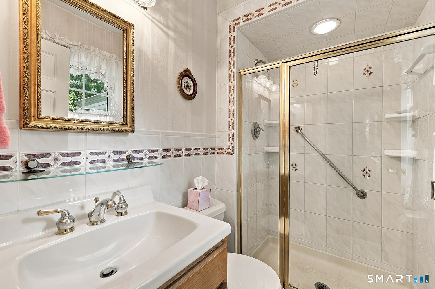 570 Burr Street Fairfield CT 06824