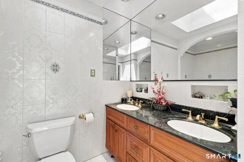 570 Burr Street Fairfield CT 06824