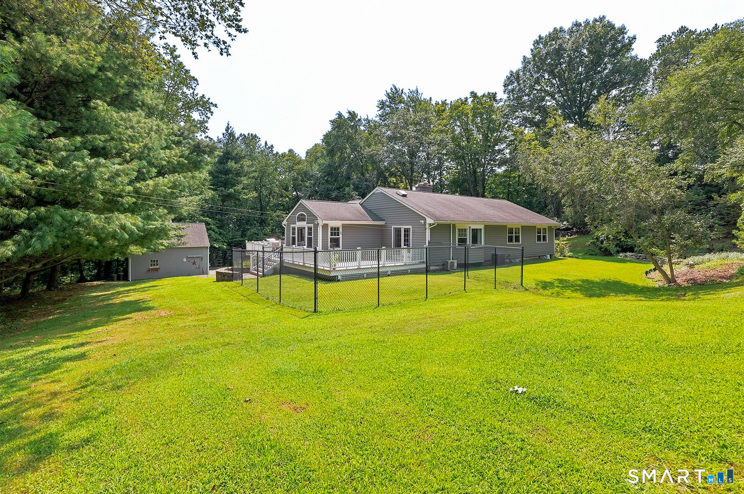 570 Burr Street Fairfield CT 06824