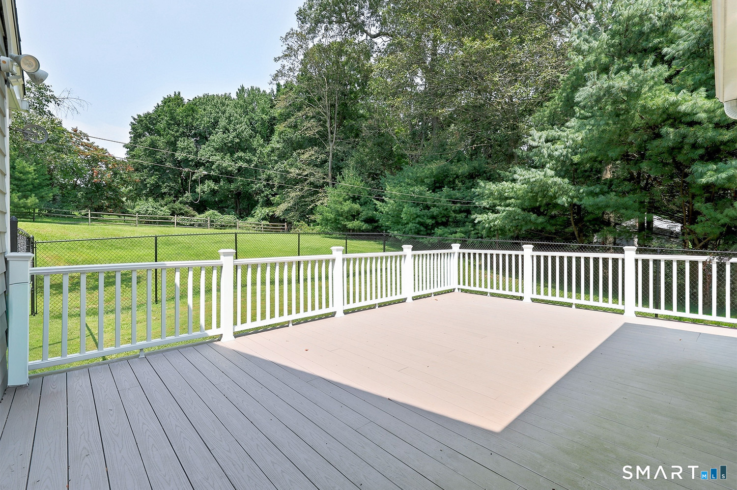 570 Burr Street Fairfield CT 06824
