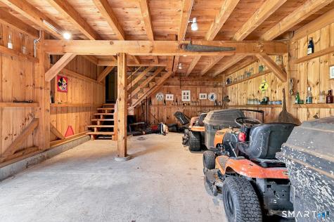 570 Burr Street Fairfield CT 06824