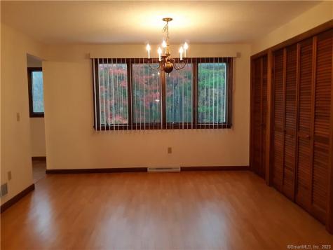 305 Bushy Hill Road Simsbury CT 06070