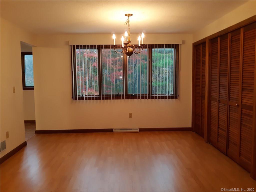 305 Bushy Hill Road Simsbury CT 06070