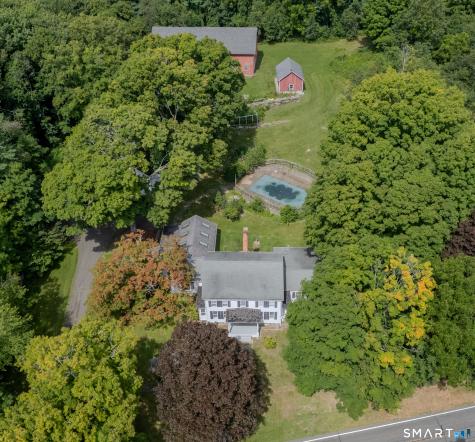 394 Tashua Road Trumbull CT 06611