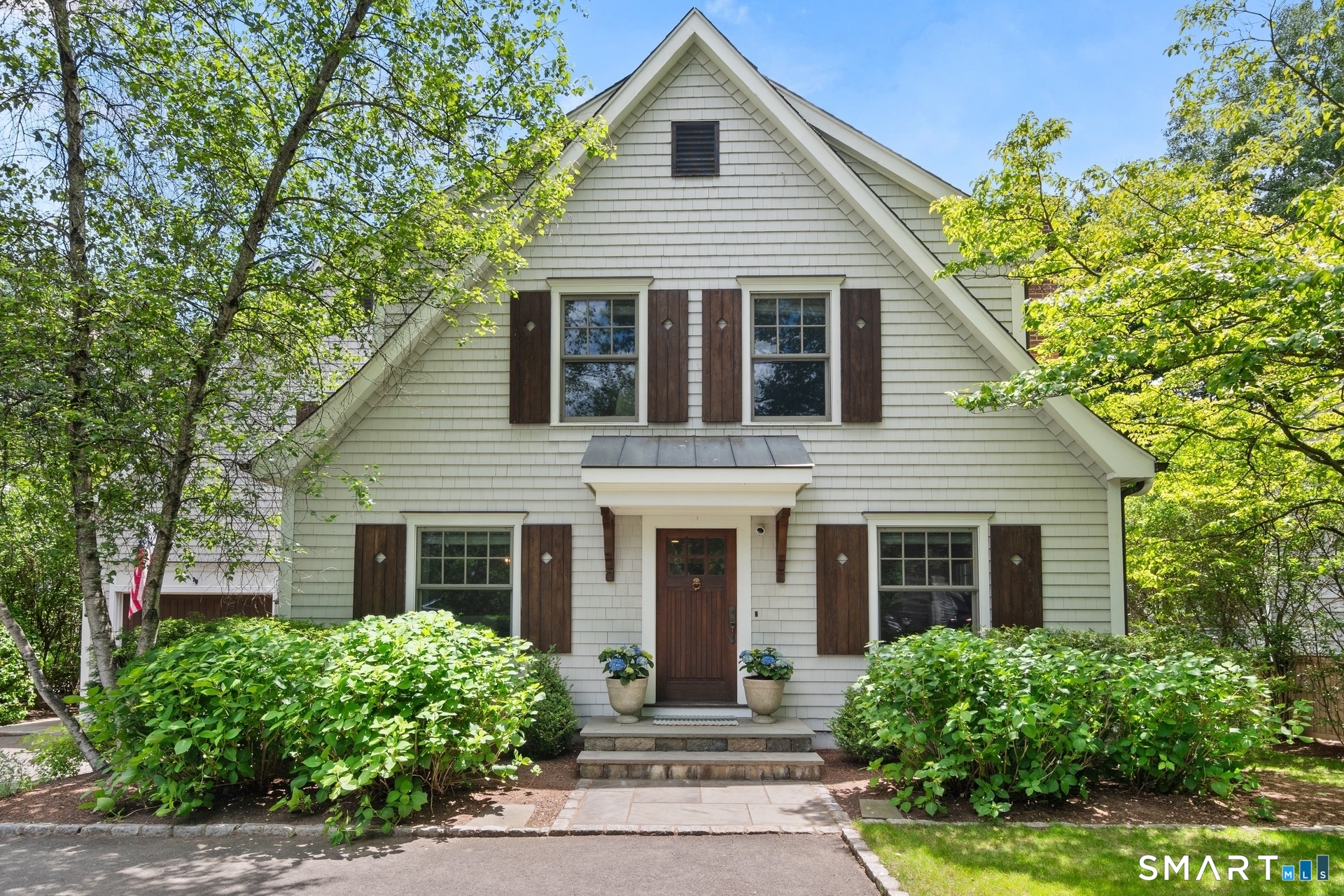 1644 Boston Post Road Darien CT 06820