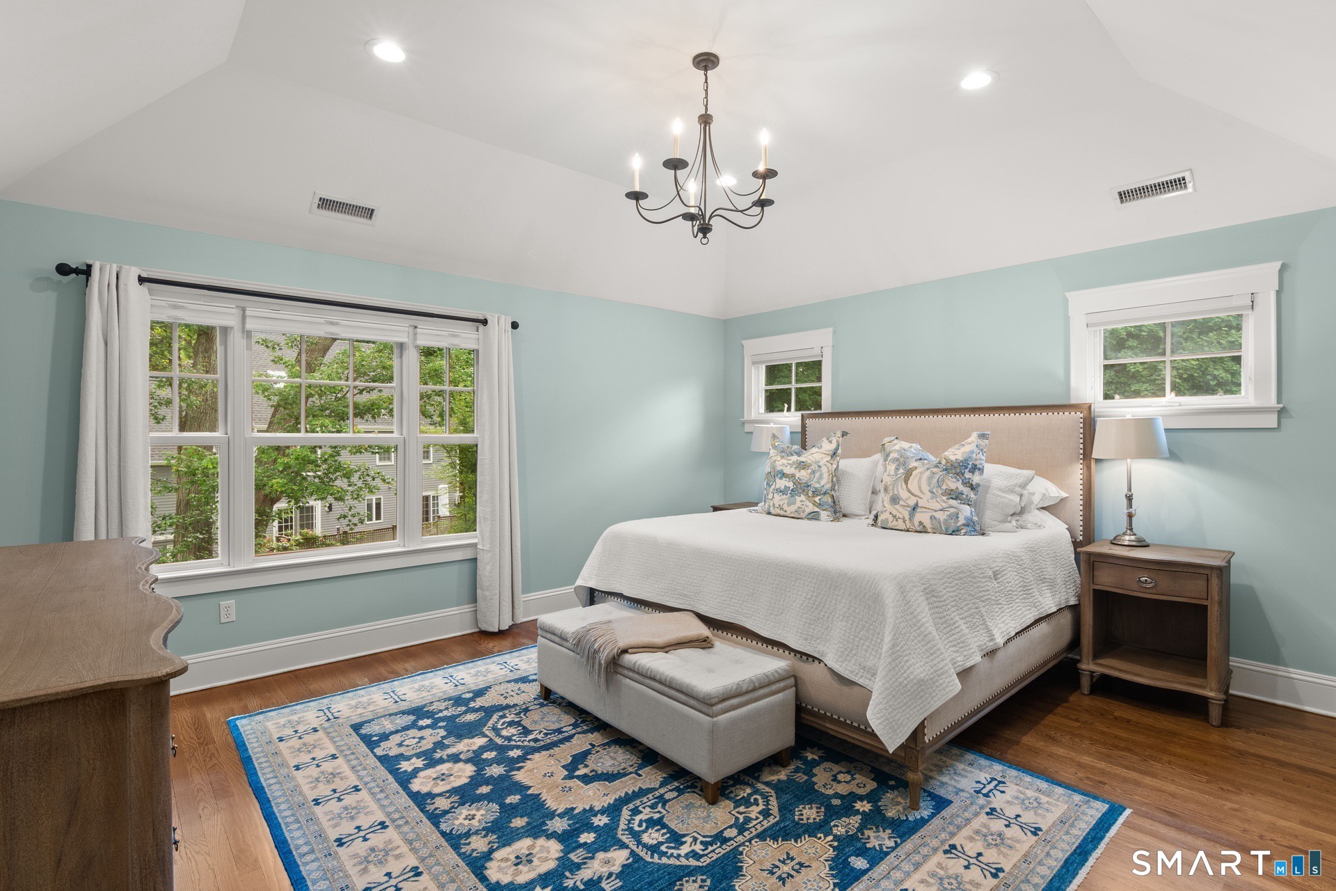 1644 Boston Post Road Darien CT 06820